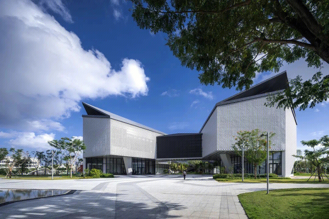 实力央企5年深耕崖州湾,再献越级居住产品!_招商局集团_.